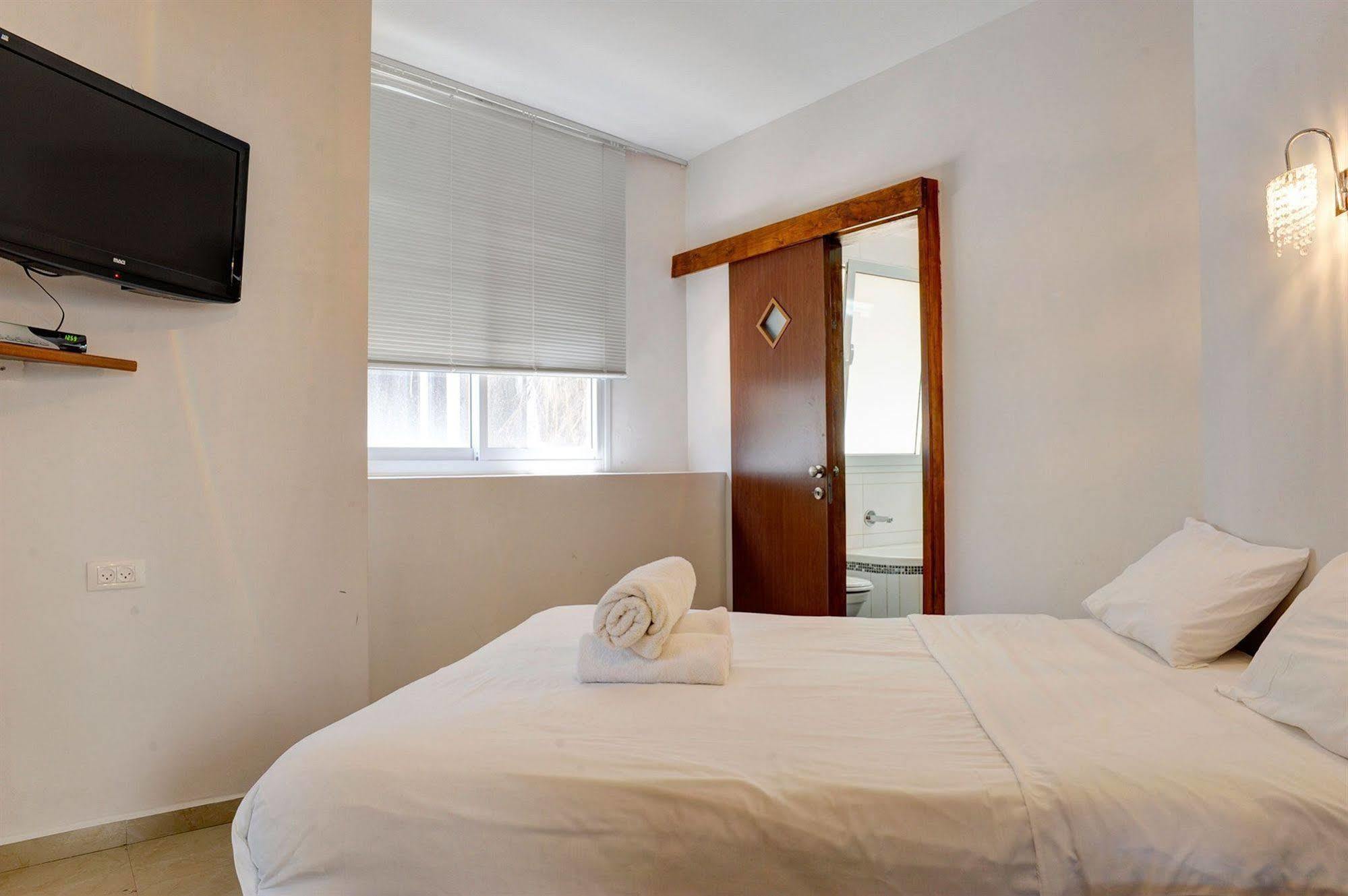 Liber Apartments By Raphael Hotels Tel Aviv Exterior foto